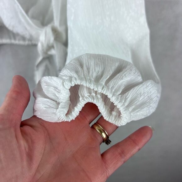 Sz S Leith White Floral Wrap Top - Picture 7 of 9
